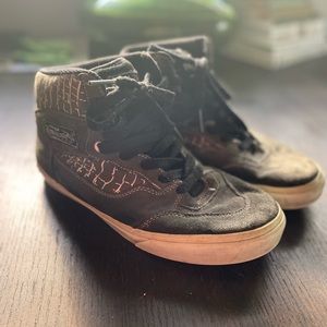 Size 9.5 vans full cabs